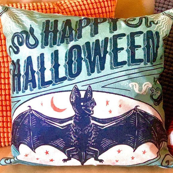 Vintage Retro Halloween Vampire Black Bat 18" Throw Pillow Cushion Cover Décor - Picture 2 of 5